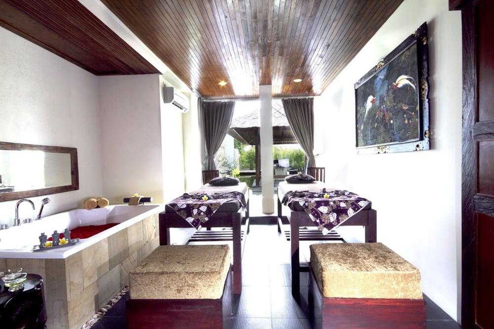 Avery Le Nixsun Villas Uluwatu By Waringin Hospitality Free Gym Access Exterior photo