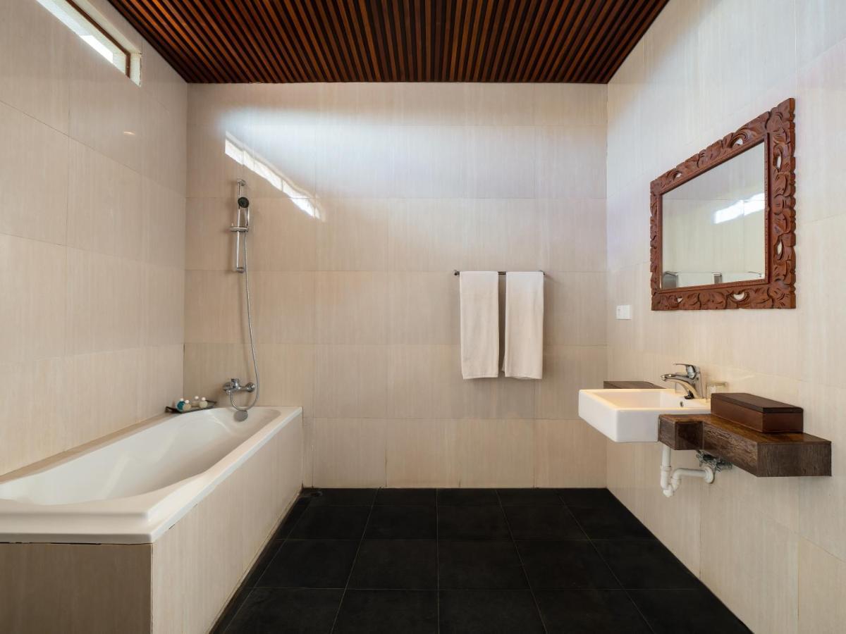 Avery Le Nixsun Villas Uluwatu By Waringin Hospitality Free Gym Access Exterior photo